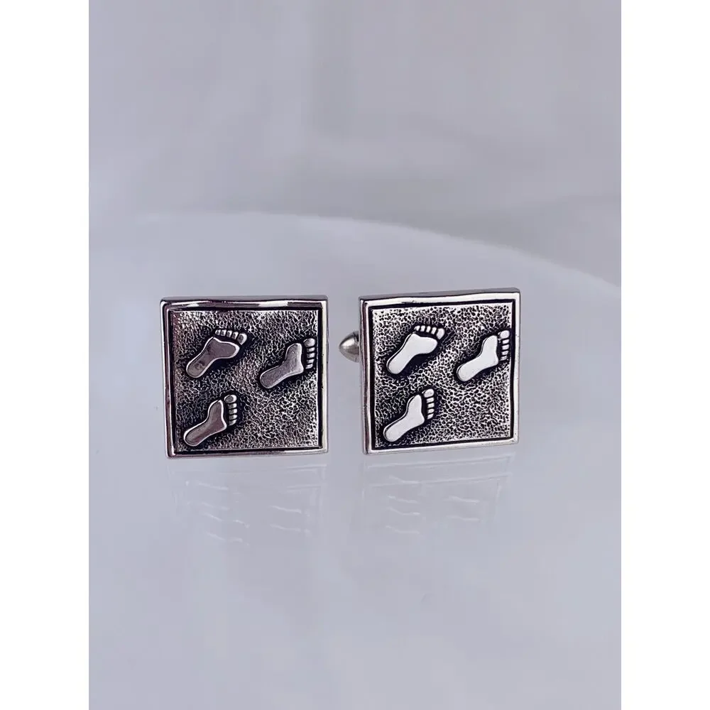 Footprints in Sand Silver Tone Cufflinks Footsteps 3 Dimensional Swank Vintage